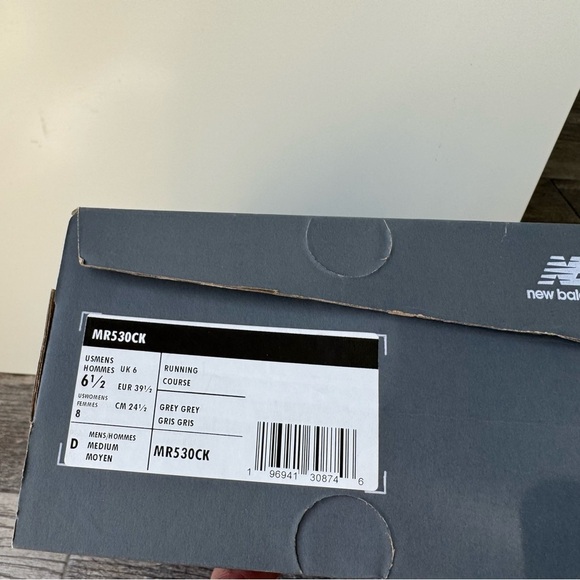 NEW BALANCE 530 IN RAINCLOUD WITH SHADOW GREY & SILVER METALLIC Sneakers size 8 - Picture 6 of 9